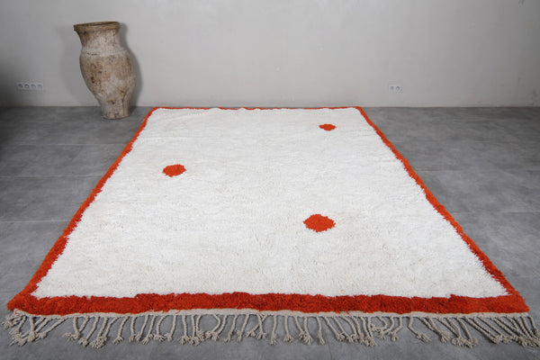 White wool custom Moroccan rug with red border