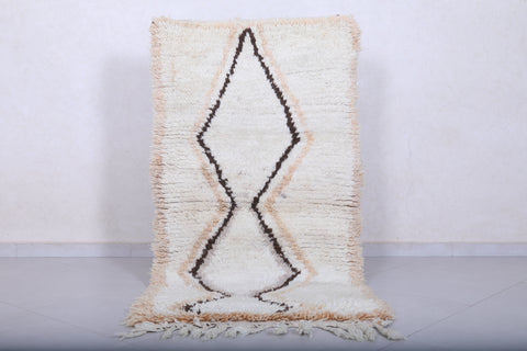 Moroccan berber rug 2.9 X 5.8 Feet