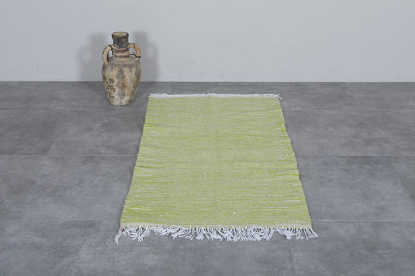 Compact Moroccan rug – Refreshing lime green accent | 2.6 FT x 4.8 FT