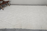 Elegant Moroccan Rug 6.5 X 9.5 FT - Ivory Shag with Diamond Pattern and Fringe