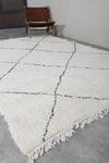 Handcrafted Moroccan Rug 7 X 9.5 FT - Ivory Shag with Black Diamond Pattern