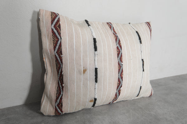 Handwoven Moroccan Kilim Pillow 15.7 inches x 22.4 inches