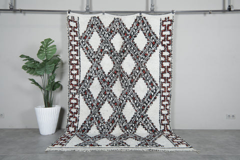 Handmade Moroccan rug 5.8 feet x 8.8 feet