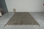 Handwoven Moroccan Rug - Vertical Stripe Pattern - Wool Rug