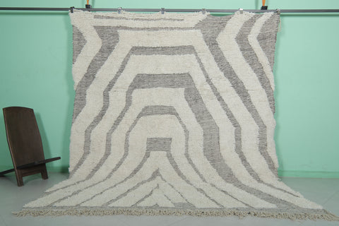 Handmade Moroccan Rug 8 x 9.1 Ft Gray and White Geometric Pattern | Modern Decor