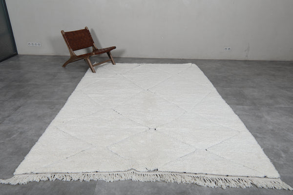 6.8 x 10 FT Moroccan rug - Diamond patterned berber rug, handwoven