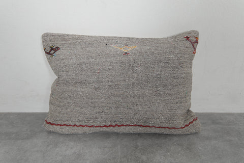 Handwoven Moroccan Kilim Pillow – 14.9 inches x 21.2 inches