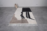 Handmade Beni Ourain Rug – 4.6 x 6.3 ft Modern Black and White Moroccan Wool Rug