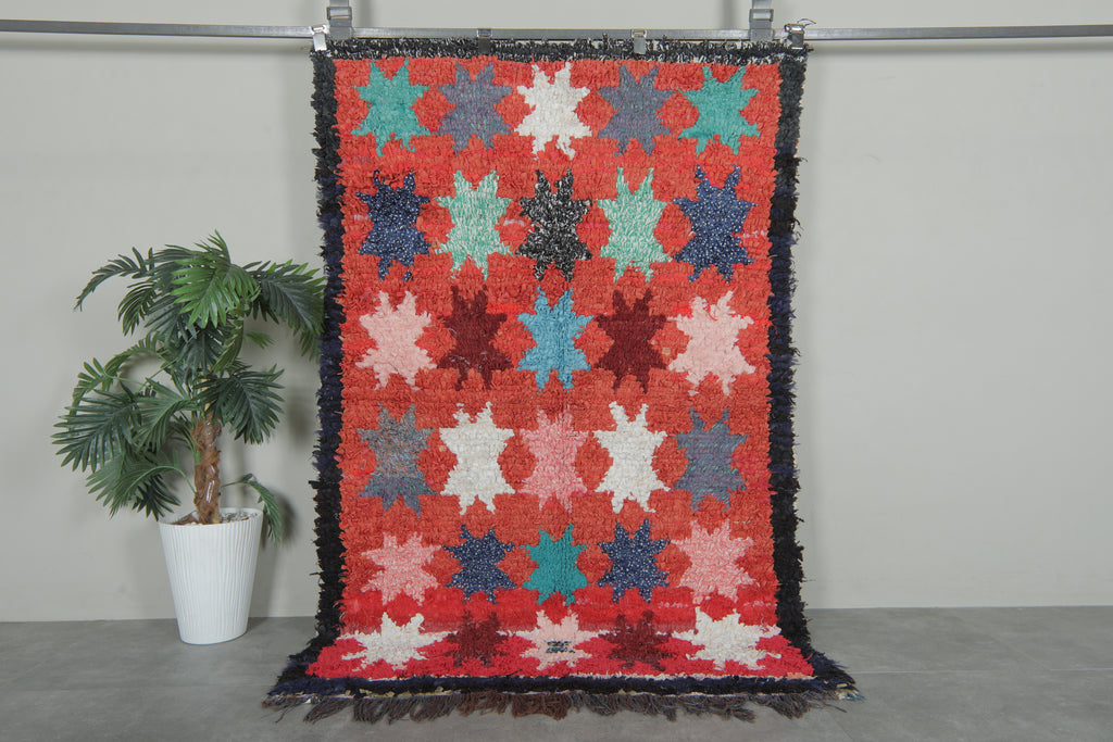 Red Vintage Moroccan Boucherouite Rug with Star Motifs – 4.1 ft x 6.2 ft