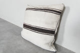 Handwoven Moroccan Kilim Pillow – 16.5 inches x 17.3 inches