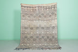 Vintage Moroccan Rug - 5.5 x 7.3 Feet | Intricate Handwoven Geometric Design