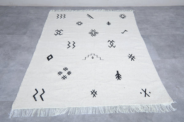 Moroccan rug – Handwoven tribal symbol design | 4.8 FT x 6.9 FT