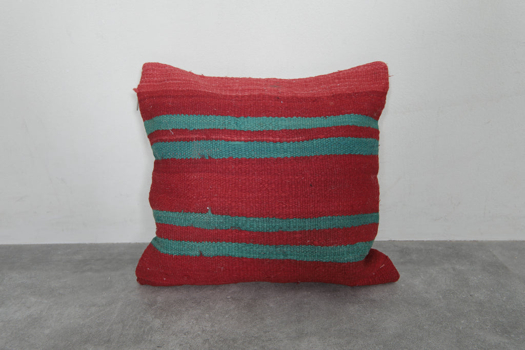 Handwoven Moroccan kilim pillow cover – 18.5 inches x 16.9 inches