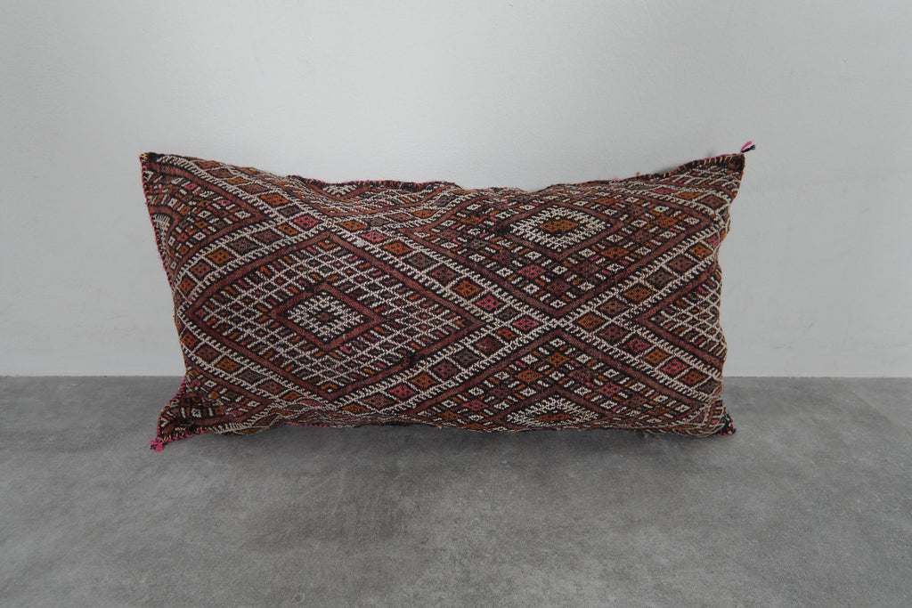 Handwoven Moroccan kilim pillow – 16.1 inches x 28.3 inches
