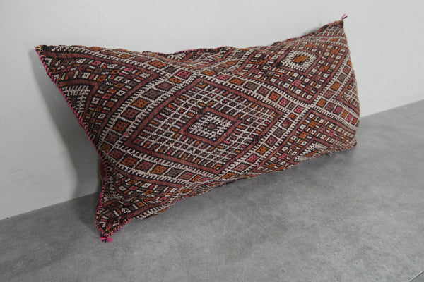 Handwoven Moroccan kilim pillow – 16.1 inches x 28.3 inches