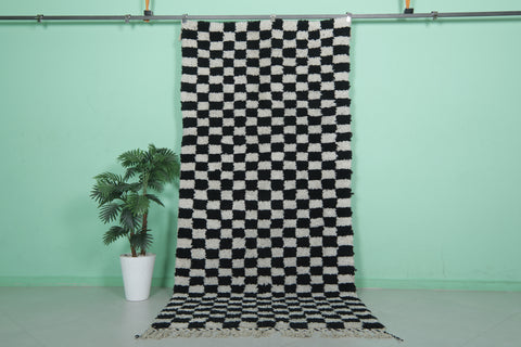 Black and White Checkered Moroccan Rug 4.3 x 9.5 ft | Handmade Berber Rug