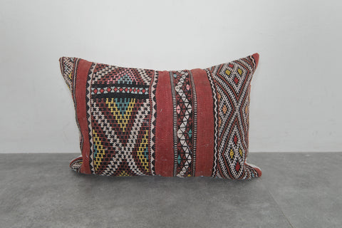 Handwoven Moroccan Kilim Pillow Cover – 15.7 inches x 22.8 inches
