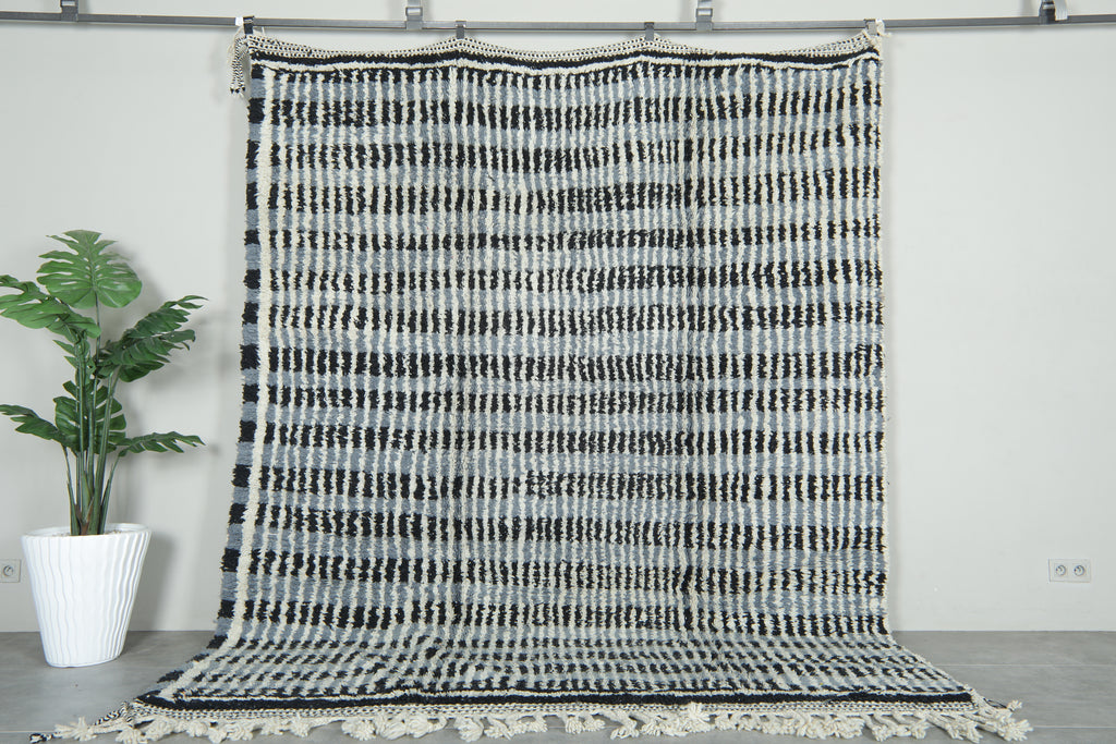 Striped Moroccan rug - 8 ft x 10 ft - Handmade rug