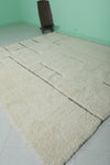 Minimalist Moroccan Wool Rug 8 FT X 9 FT - Handwoven Elegance