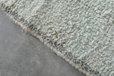 Minimalist Berber Rug 8 x 10.2 ft - Soft Neutral Tones