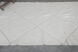 Elegant Moroccan Rug 6.7 X 9.8 FT - Ivory Diamond Design with Fringed Edges