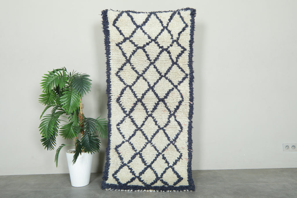 White & blue Moroccan runner rug - 2.5 ft x 5.7 ft
