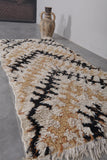 Moroccan rug 2.7 X 6 Feet