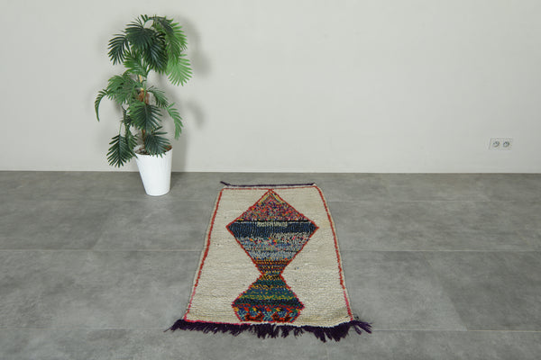 Neutral Moroccan rug - 2.4 ft x 4.6 ft - Vintage handwoven carpet