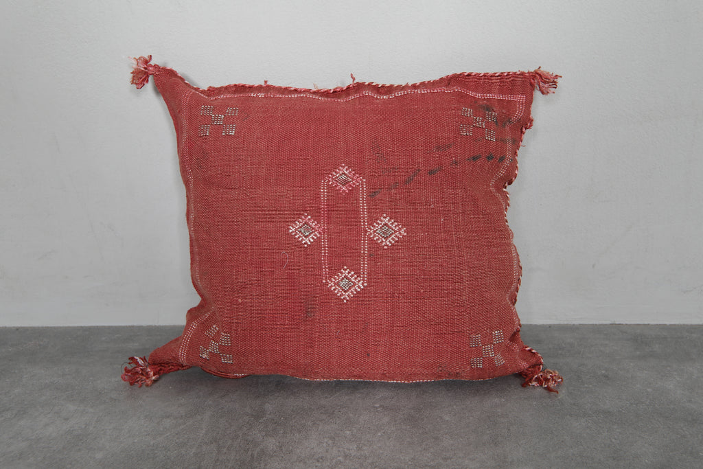 Handwoven Moroccan Kilim Pillow – 16.1 inches x 17.7 inches