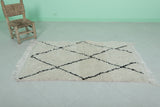 3.1 x 5 ft Moroccan Wool Rug – Black Diamond Pattern Ivory Shag