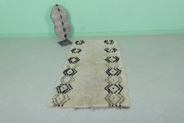 Moroccan Runner Rug – 2.5 x 5.4 FT | Handwoven Wool Berber Design