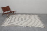 Handcrafted Moroccan Wool Rug - 5 X 6.9 Ft, Cream and Gray Abstract Pattern