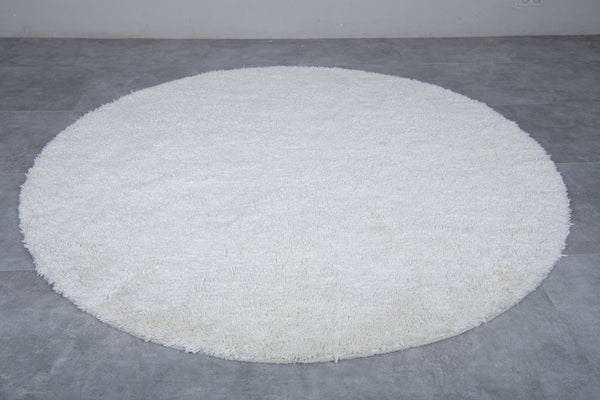 Round Moroccan wool rug – 7 ft | Soft white plush carpet