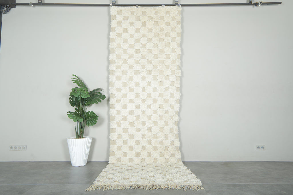 White and beige checkered Moroccan runner rug - 11.9 ft x 3.9 ft