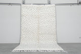 Moroccan Wool Rug 5 x 7.9 ft - Handwoven Dotted Design