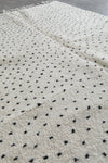 Moroccan Wool Rug 5 x 7.9 ft - Handwoven Dotted Design