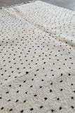 Moroccan Wool Rug 5 x 7.9 ft - Handwoven Dotted Design