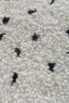 Moroccan Wool Rug 5 x 7.9 ft - Handwoven Dotted Design