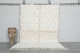 Handmade Moroccan Rug 5.4 x 7.6 ft - Black Dots on Cream Wool