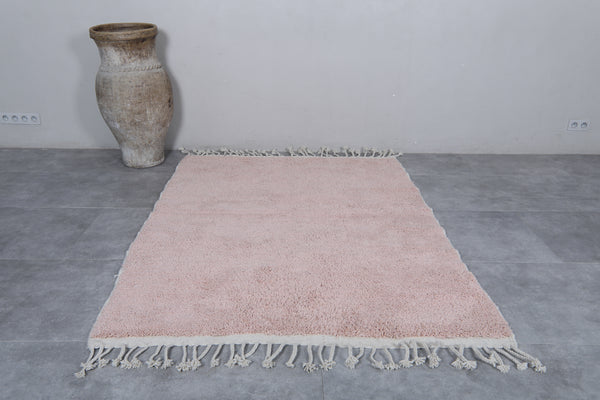 5.2 x 7.1 FT Moroccan berber rug – Soft pink handwoven wool