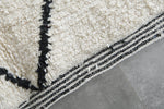 Wool Beni Ourain Rug 4.8 x 7.5 ft - Black Diamond Pattern