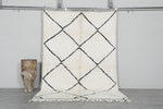 Handmade Beni Ourain Moroccan Rug 5.1 x 7.7 Feet - Cream with Black Diamond Pattern