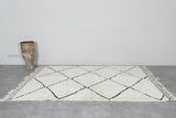 Handmade Beni Ourain Moroccan Rug 5.1 x 7.7 Feet - Cream with Black Diamond Pattern
