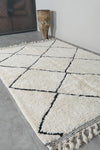 Handmade Beni Ourain Moroccan Rug 5.1 x 7.7 Feet - Cream with Black Diamond Pattern