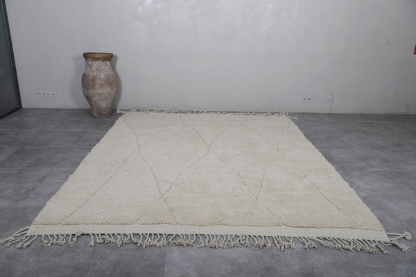 Cream Moroccan rug – Custom size elegance