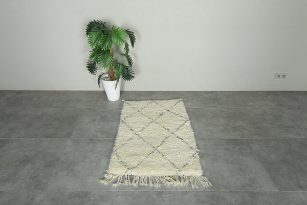 Small beige Moroccan beni ourain rug - 2.5 ft x 4 ft