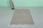 Moroccan Rug – Subtle Beige with Fringe | 3.2 x 5.1 FT