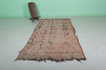 Old berber handmade moroccan rug - 4.8 FT X 9.6 FT