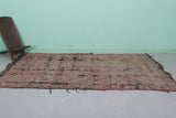 Old berber handmade moroccan rug - 4.8 FT X 9.6 FT