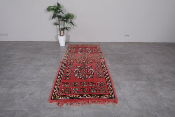 Traditional Moroccan runner rug – 3.4 x 8.1 ft | Bold berber pattern